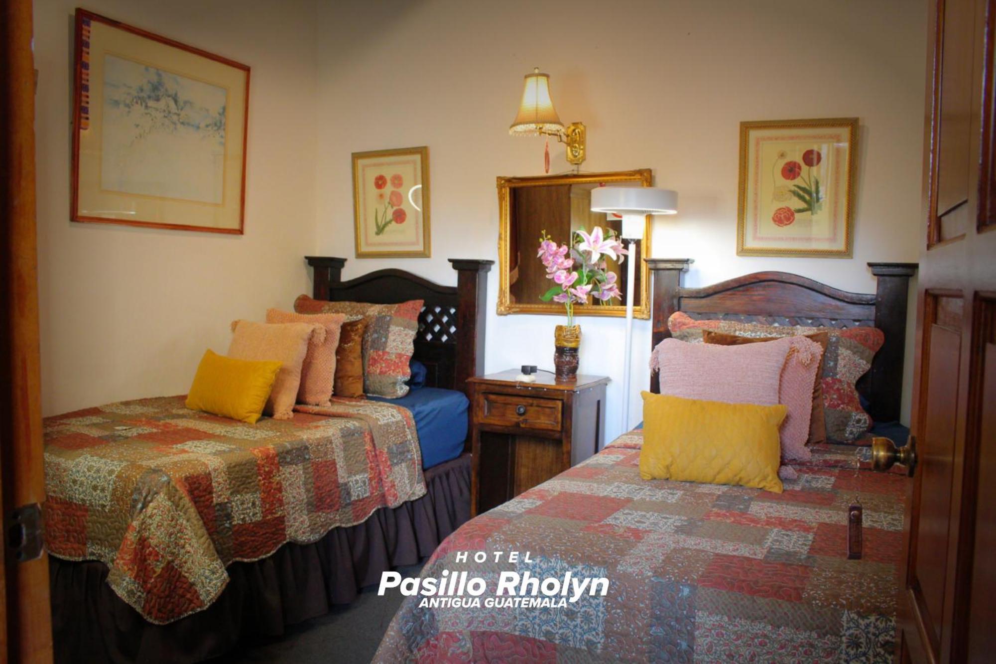 Hotel Rholyn Pura Vida !! أنتيغوا غواتيمالا المظهر الخارجي الصورة